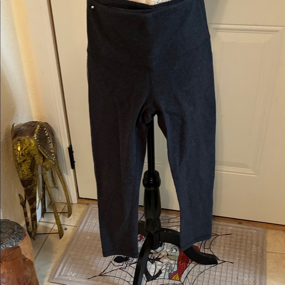 Women’s Dark Grey/Black Leggings